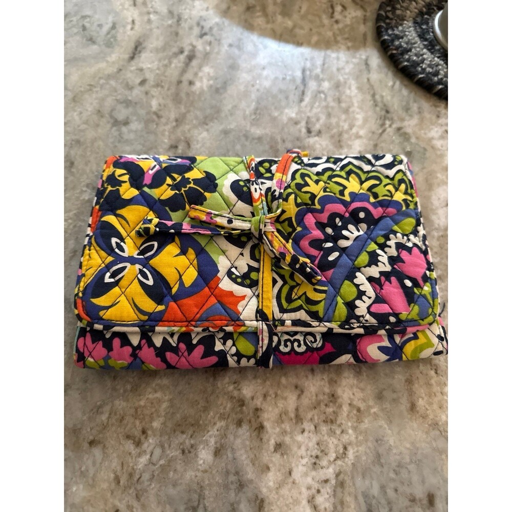 NEW VERA BRADLEY All Wrapped Up Jewelry Case - Rollin Rio Print